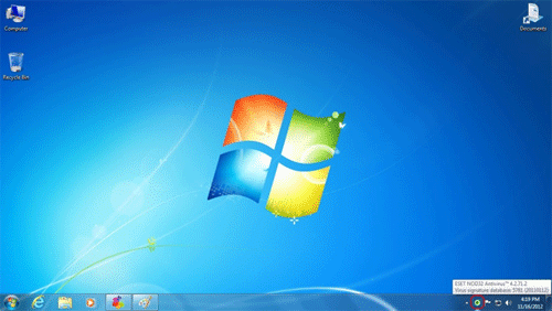 Windows 7 Desktop, System Tray, ESET Icon